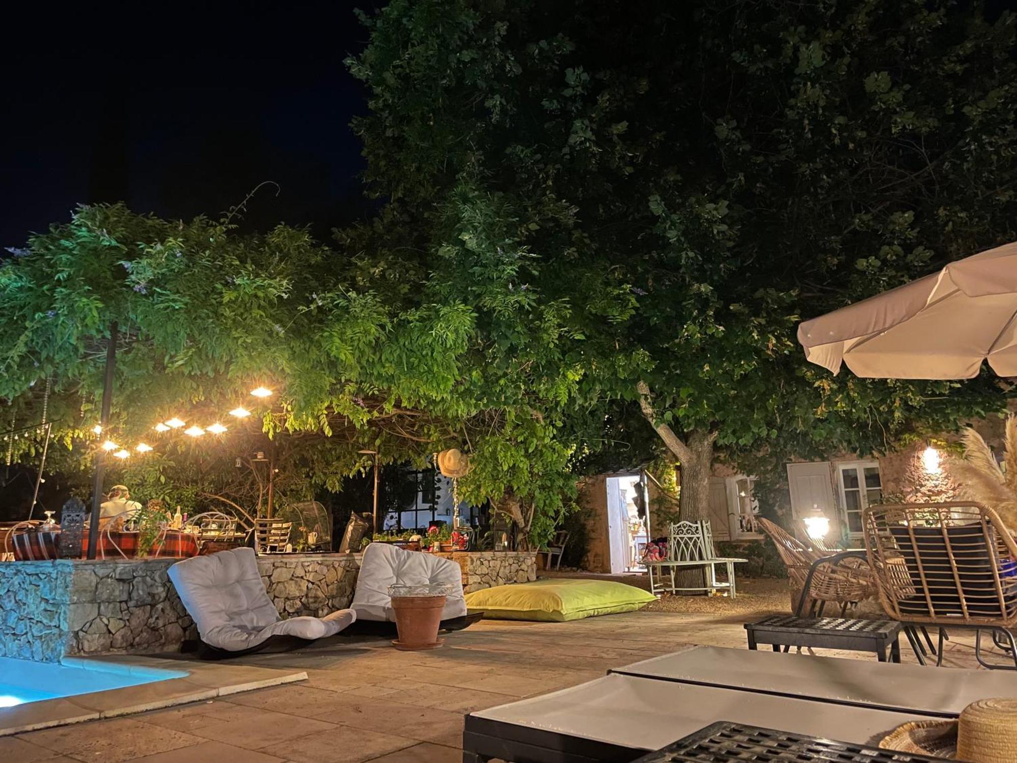 La Bergerie Barbebelle - Piscine - Proche Tourtour - Gorges Du Verdon - De Sainte Croix Bed & Breakfast Villecroze