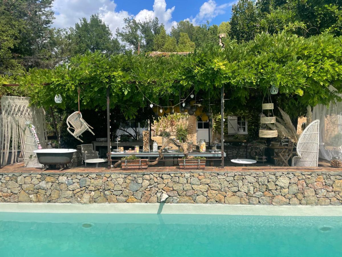 La Bergerie Barbebelle - Piscine - Proche Tourtour - Gorges Du Verdon - De Sainte Croix Couette-café